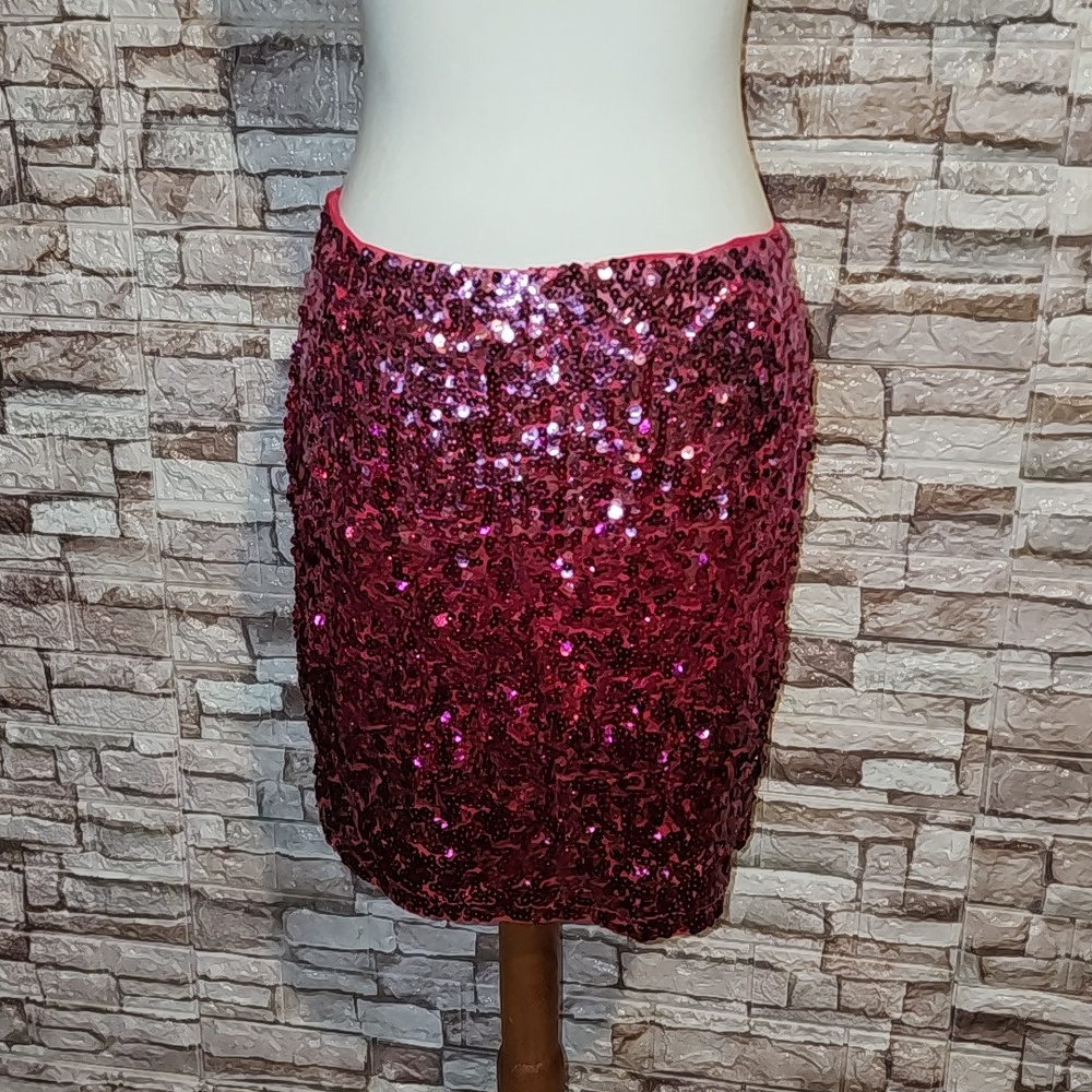 Maner Brand New Sequin Pink Skirt